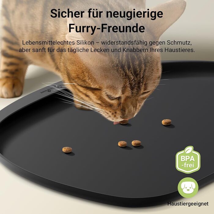 Підкладка під миску для котів DownyPaws, силіконова, 62 x 43 см, чорна. Захист від розливання, легко миється, BPA-free