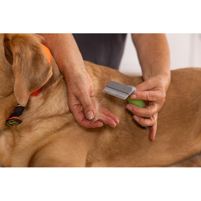 Гребінець для підшерстка Wahl 2999-7195, зелений