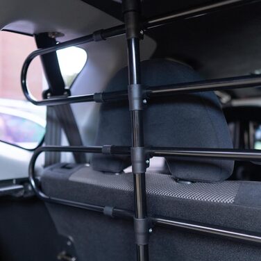 Захист для собак у багажник авто Sakura SS5260 - універсальний, легко встановлюється, для SUV, MPV, хетчбек