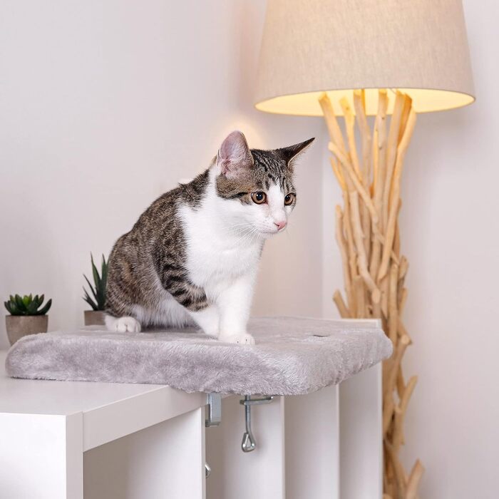 Кішка лежанка для вікна Lionto, м'яка, плюшева, 35x50 см, сіра, до 15 кг