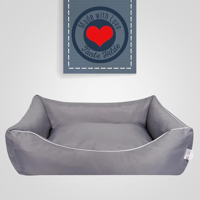 Гірше для собак Tante Hilde Norderney XXXL (120x90x25) сірого кольору – миється, міцне та зручне. Підходить для великих собак, наприклад, німецької вівчарки. Розміри: 120 x 90 x 25 см