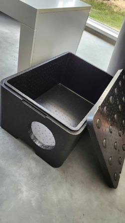 Великий будинок для кота Piocelan, міцна тепла будка 60x40x30 см