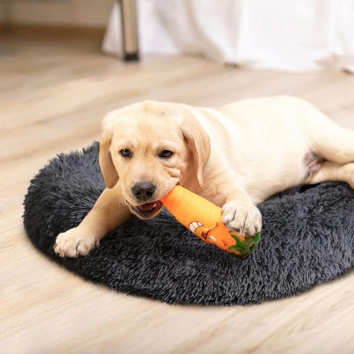 М'яке ліжко-подушка у вигляді пончика для собак та котів, заспокоює, зменшує тривожність. Розмір S (40 см), темно-сірий колір. З антиковзким дном, можна прати.