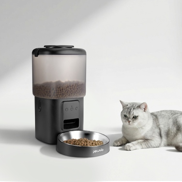 Автоматичний годувальник для котів та собак Peluvio Crispy з Wi-Fi, 4.5 л