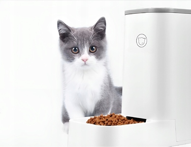 Автоматична годівниця Regmag, пластик, 3 мл