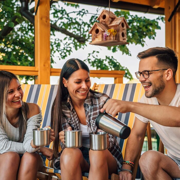Дерев'яний будиночок для птахів Relaxdays, підвісний, для балкона, тераси та саду, декор, розміри 34x20x19 см, натуральне дерево