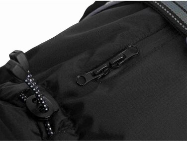 Зимова куртка для собак TRIXIE WINTERMANTE Expore, чорна, водонепроникна, вітронепроникна, 62 см, XS, для прання в машині