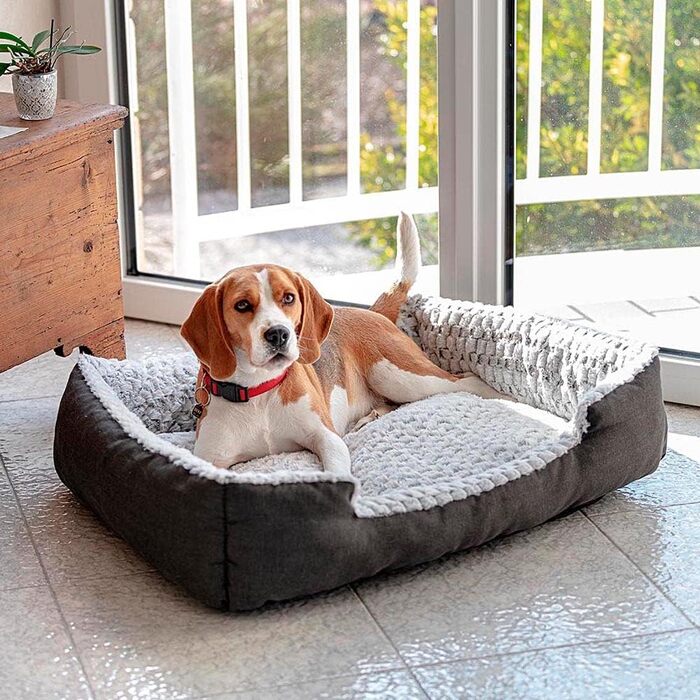 М'яке ліжко для собак та котів Ferplast - зручне та миюче, 91 x 72 x 19 см