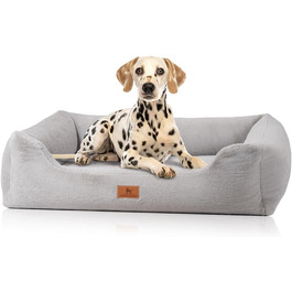 колір: сірий