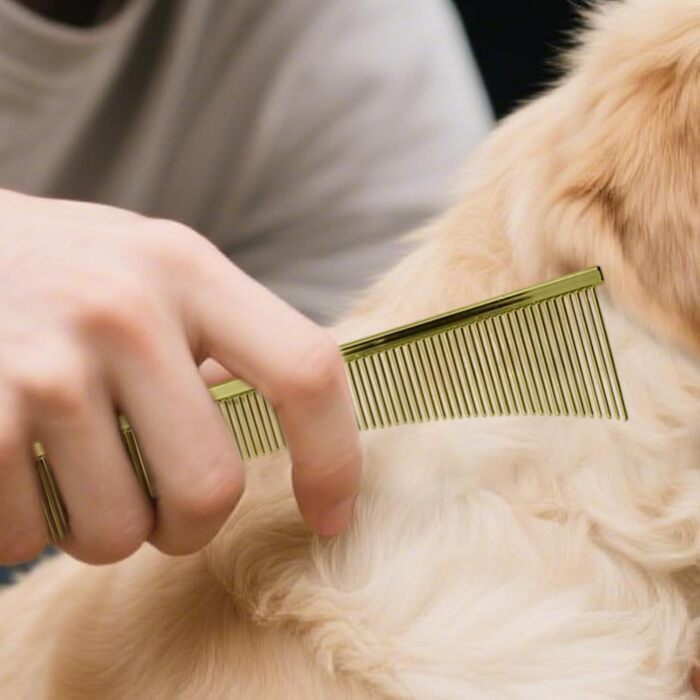 Гребінець для собак та щітка для котів: інструмент для видалення ковтунів, догляд за шерстю, для цуценят, довгошерстих порід, після купання (золотий)