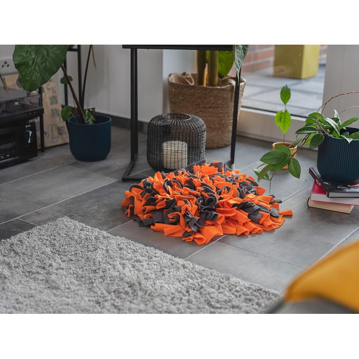 Килимок для собак TrendPet для нюхання, 48x48 см, 10 см товщина, нековзний, оранжевий
