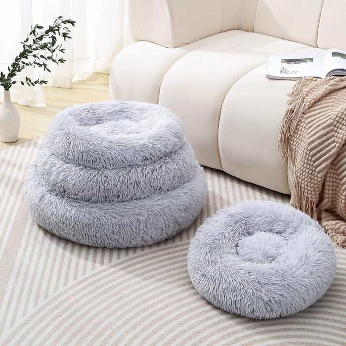 Кругла м'яка лежанка-донатик для собак та котів середнього розміру. Лежанка для тварин з плюшу, тепла та зручна. Підходить для собак та котів до 8 кг (38x38x14 см)