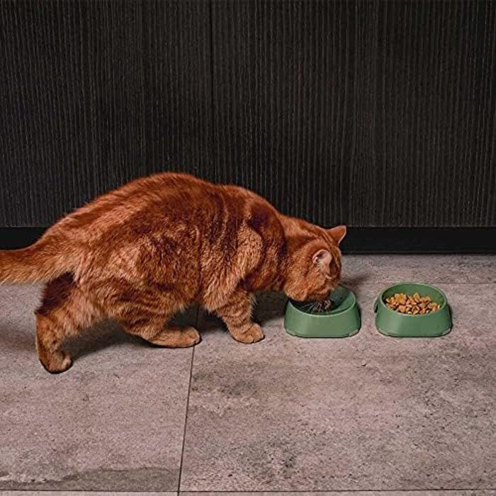 Миска для собак та котів Tiernapf 700мл, біла. Без BPA, з гумовими ніжками, з перероблених матеріалів.