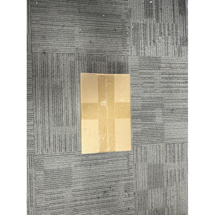 Автомобільне ліжко для собак MIXJOY: комфортне та безпечне місце для маленьких та середніх собак. Зручне кріплення, миється, з пам'яті-піни, сіре.