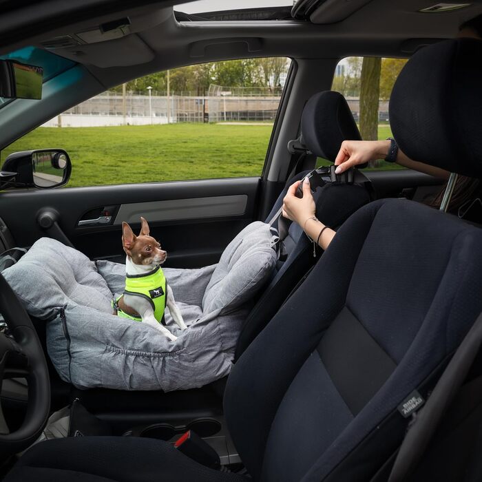 Автокрісло для собак JACKO & CO Premium - сіре, для маленьких та середніх тварин до 15,9 кг, з підстілкою, поводок та кишені, водовідштовхувальне