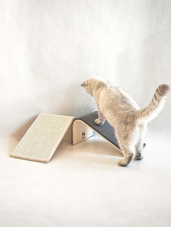 Котячий когтетоп Petrebels Design: дерев'яний когтетоп з сизалевим килимком, сірий, 38 x 23 x 23 см