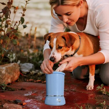 Pawclean Pro: Автоматичний очищувач лап для собак та котів – 360° силіконова щітка, USB, білий/блакитний