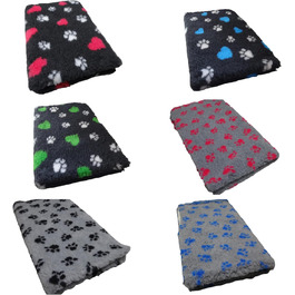 колір: синє та рожеві лапки