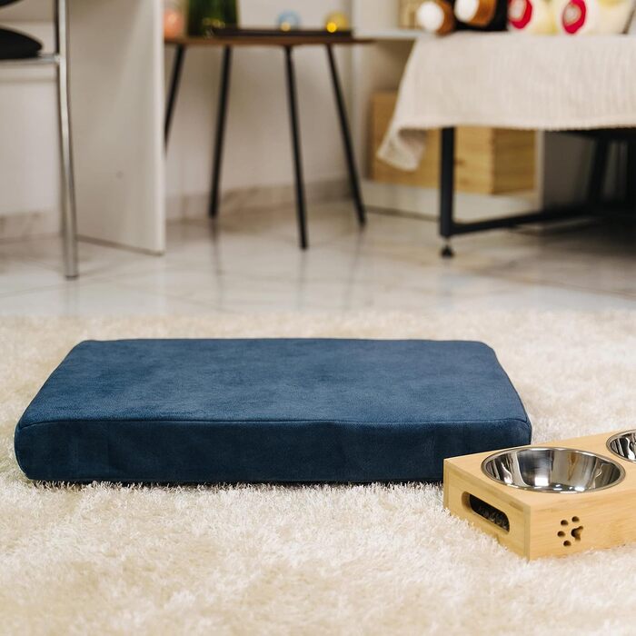 Подушка для домашніх тварин LAUBLUST, 54 x 37 x 7 см - лежанка для собак та котів, блакитна