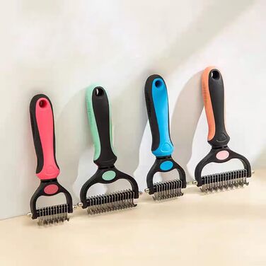 Інструмент для видалення підшерстя домашніх тварин: двосторонній гребінь та щітка для котів та собак. Видаляє звальне та заплутане підшерстя. (Синій та чорний, розмір Small)