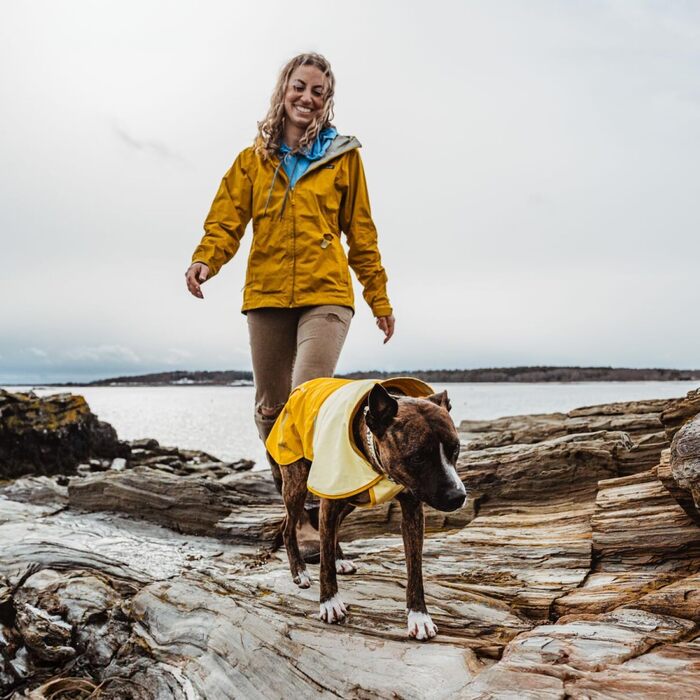 Водонепроникна дощовик Ruffwear Sun Shower для собак XS, легка всепогодна жовта куртка