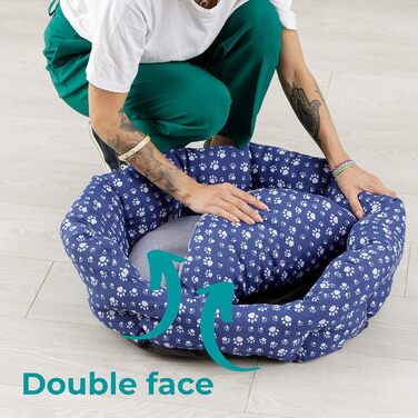 Кругле ліжко для собак та котів Baroni Hoe з м'якої тканини, 45x55 см, чорно-червоне з коронами