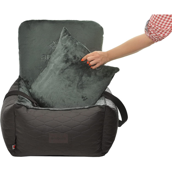 Автокрісло для собак та котів Bella Schwarz, чорне, з штучної шкіри, 55x55 см, універсальне, миється