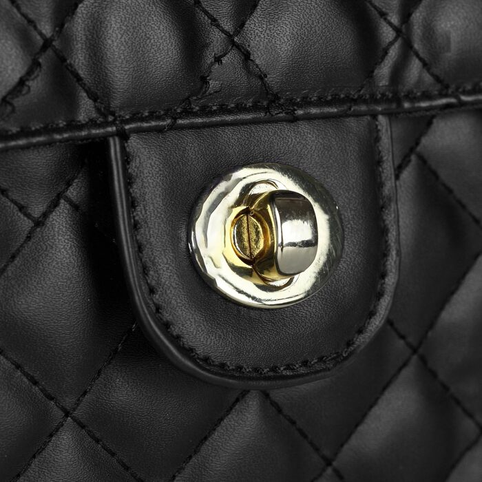 Транспортна сумка для собак та котів: переноска для авто, подорожей