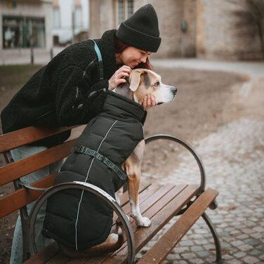 Теплий зимовий одяг для собак HUNTER Paxson: водонепроникний, з відбиваючими елементами, чорний, розмір 70