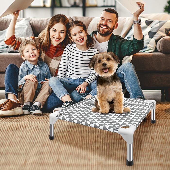 Підвищене лежанка для собак на вулицю, велика, бавовна, протиковзкі ніжки, до 45 кг (трикутник, 51 x 51 x 13 см)