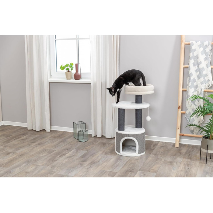 Дерев'яний кігтеточка TRIXIE Marco 114 см – багатоповерхова, з місцями для відпочинку та іграми