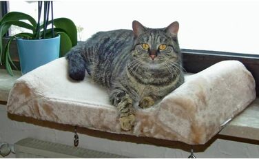 Підставка для котів Kerbl Pet на вікно, 55x35 см, дерево, м'який плюш, проста установка