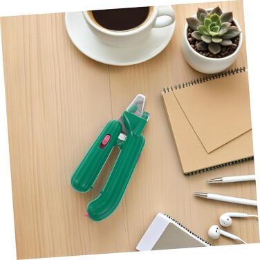 TOYANDONA Кліпер для кігтів собак та котів з підсвічуванням, металевий, ергономічний, для догляду за шерстю вдома та в подорожах, безпечний для цуценят, кошенят та великих тварин