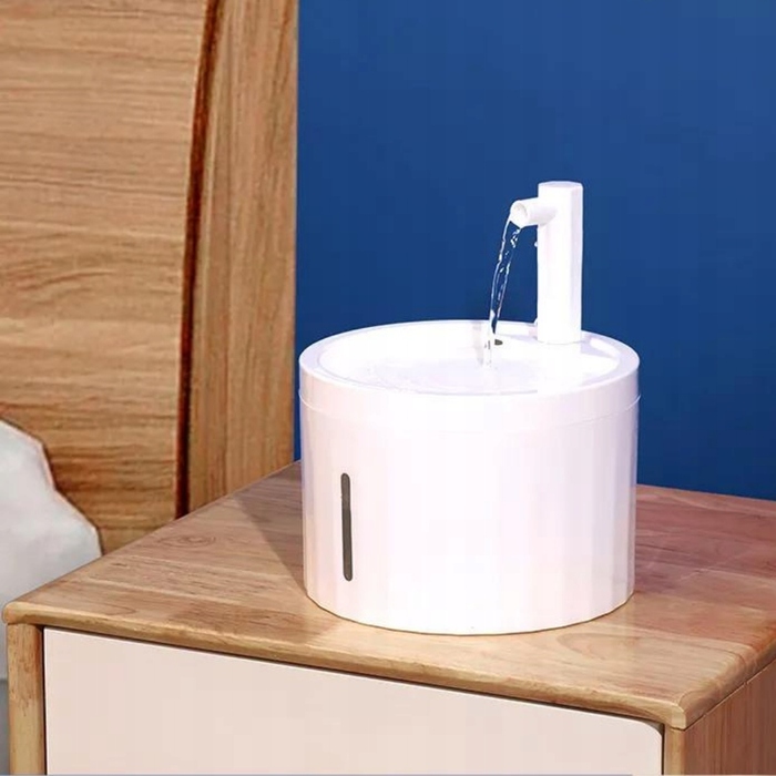 Автоматичний фонтан-поїлка для котів з краником, 2,5 л