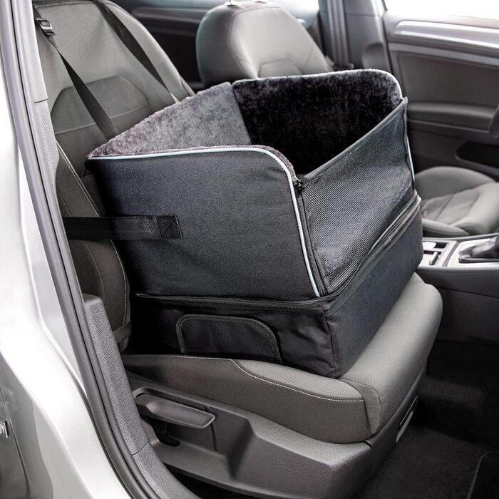 Автокрісло Trixie 1322 для собак, чорне, 45x38x37 см
